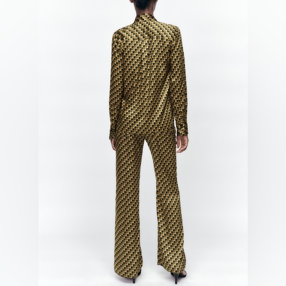 Zara Multicolored Geometric Top & Flared Pants - Picture 2 of 6